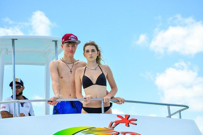 private-party-boat-snorkeling-sandbar-excursion-with-open-bar