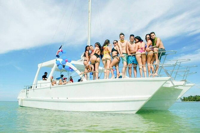 private-party-boat-tour-from-punta-cana-with-drinks