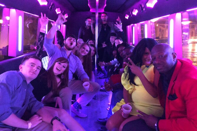private-party-bus-up-to-30-people-vegas-nightclub-tour