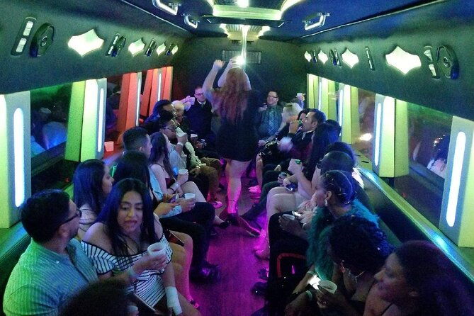 private-party-bus-up-to-30-people-vegas-nightclub-tour