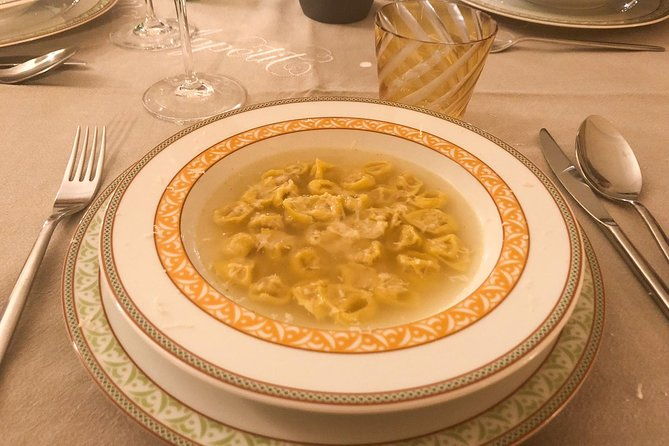 private-pasta-making-class-with-a-michelin-star-chef-near-modena
