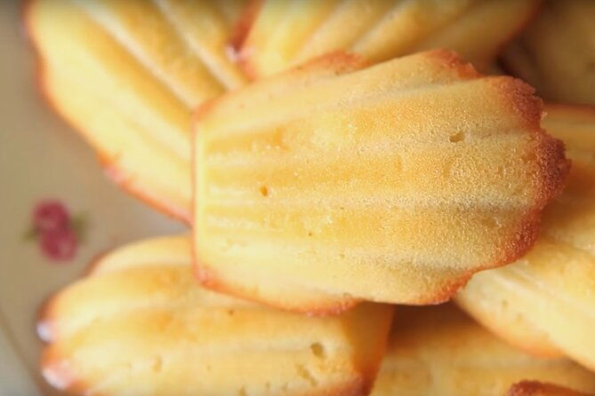 private-pastry-class-with-catherine-near-arc-de-triomphe
