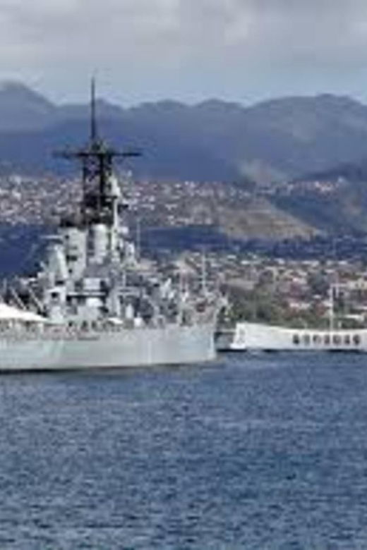 private-pearl-harbor-uss-arizona-and-uss-missouri-2