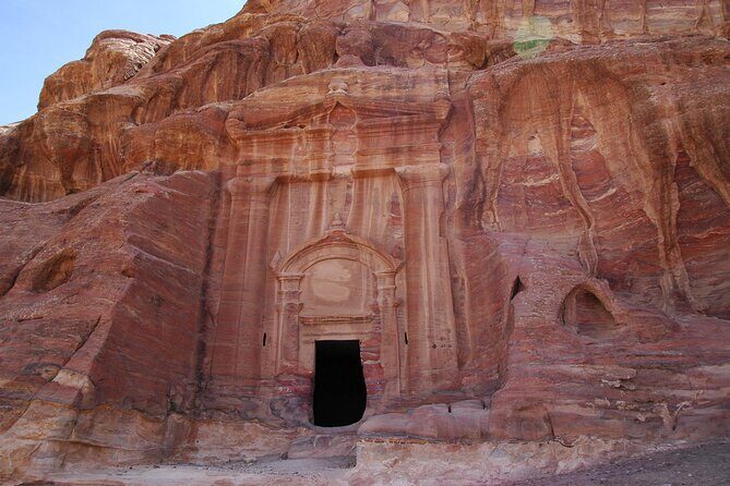 Private Petra Sightseeing day tour from Aqaba port - FAQ