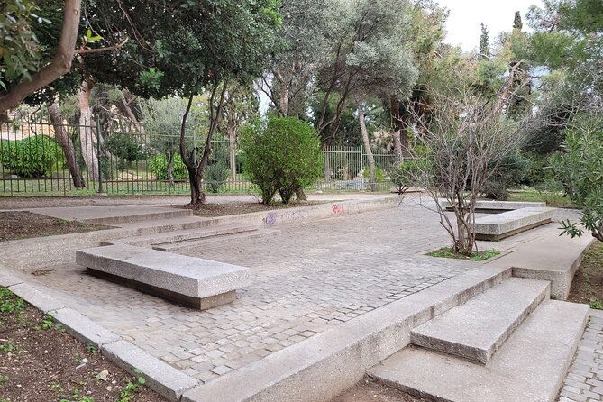 private-philosophical-tour-in-athens