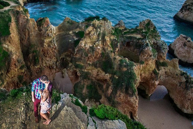 private-photo-session-with-a-local-photographer-in-albufeira