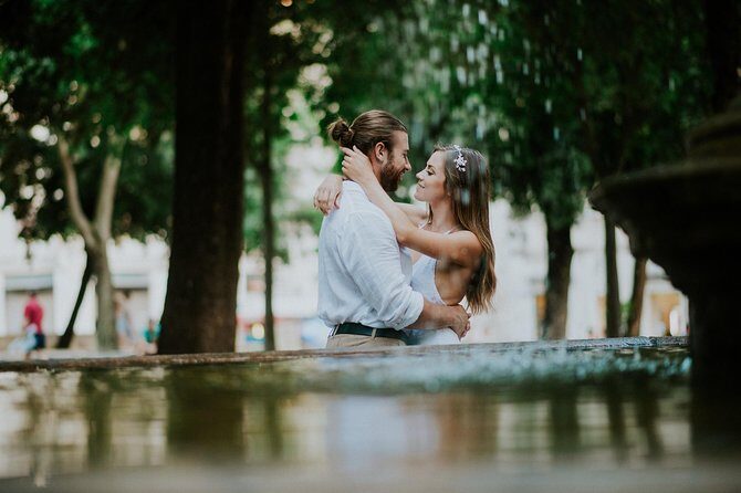 Private Photo Session with a Local Photographer in Atlanta - Who Will Love It Most?