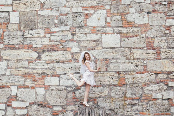 private-photo-session-with-a-local-photographer-in-budapest