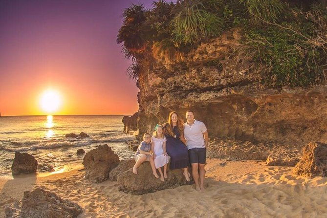 private-photo-session-with-a-local-photographer-in-okinawa