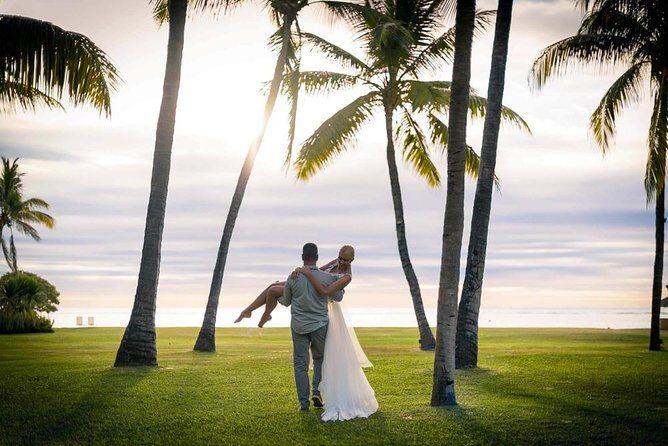 Private Photo Session with a Local Photographer in Port Louis - FAQ
