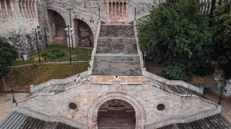private-photography-photo-session-at-fisherman-bastion