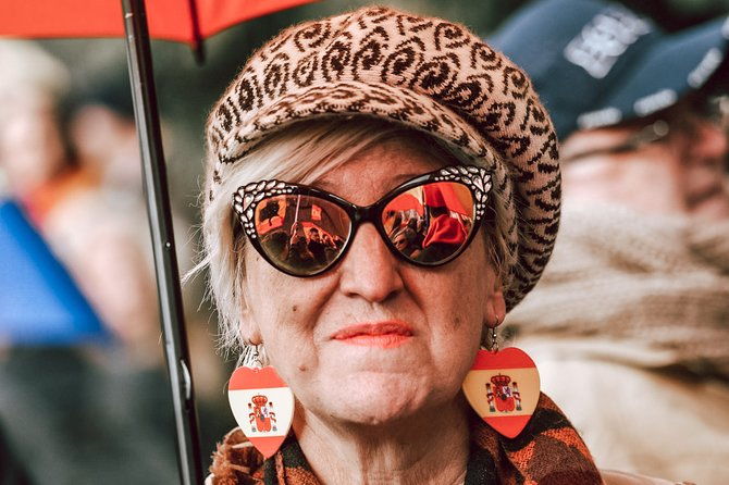 private-photography-tour-in-madrid-with-personal-guide-and-photographer