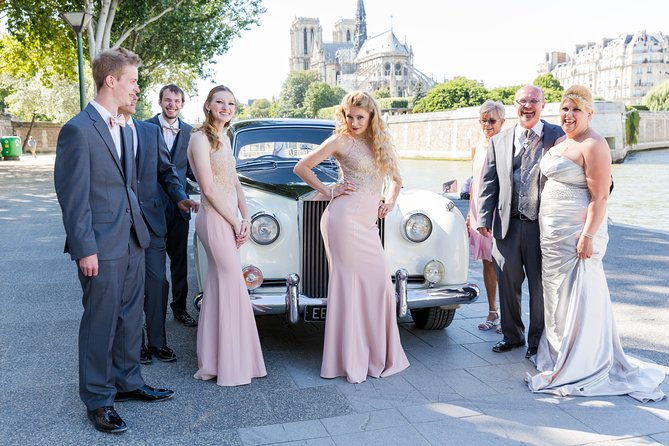 private-photography-walking-tour-of-paris-latin-quarter-or-montmartre-2