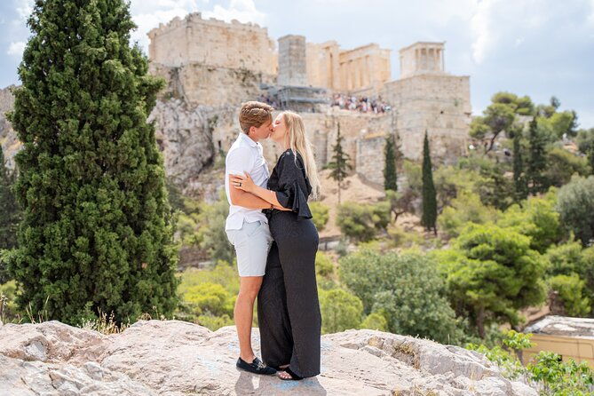 private-photoshoot-and-walking-tour-in-athens