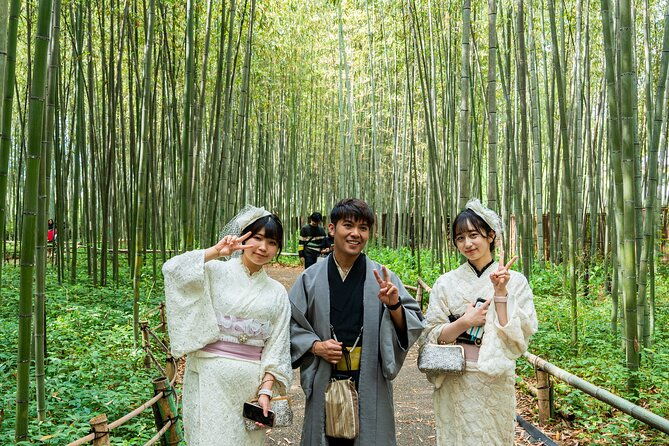 private-photoshoot-experience-in-arashiyama-bamboo