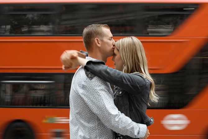 private-photoshoot-in-piccadilly-circus