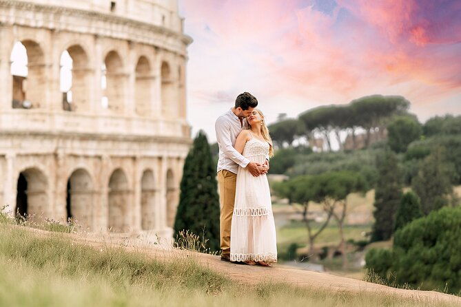 private-photoshoot-in-rome-colosseum-and-surroundings