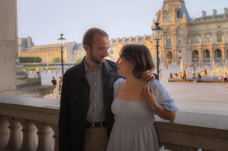 private-photoshoot-louvre-museum-exterior