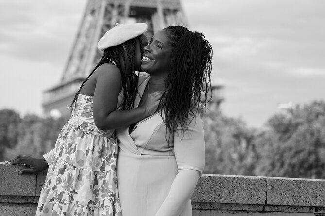 Private Photoshoot with the Iconic Eiffel Tower in Paris - The Sum Up
