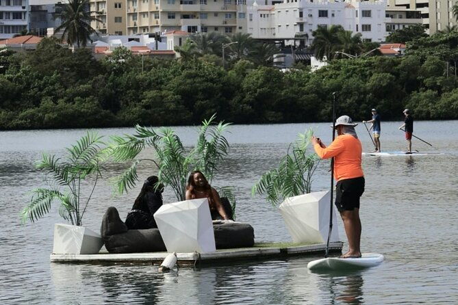 private-picnic-experience-in-condado-lagoon-with-snacks-included