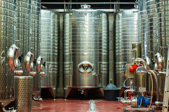 Private PICNIC in Bohemian Vineyards and Wine Tasting 4WD Tour - Who Would Love This Tour?