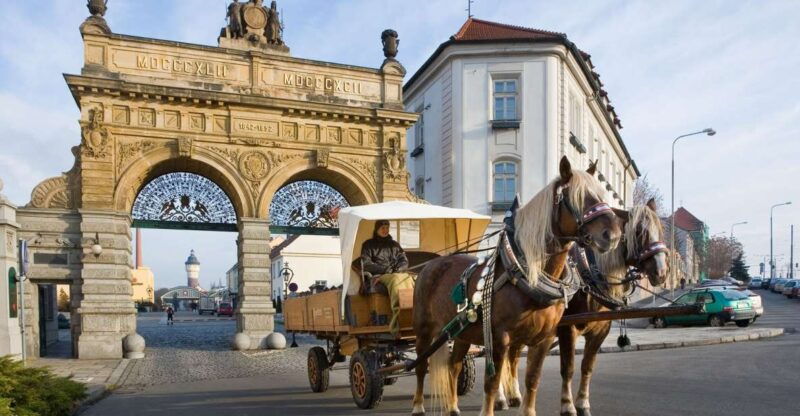 private-pilsen-pilsner-urquell-brewery-tour-prague