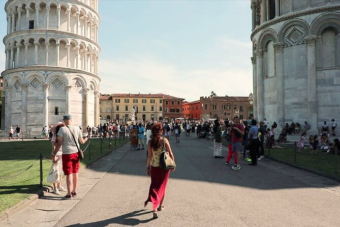 private-pisa-discovery-walking-tour-with-leaning-tower-access