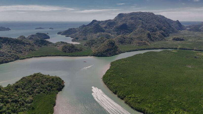 private-platinum-package-jet-ski-tour-langkawi-red-ray