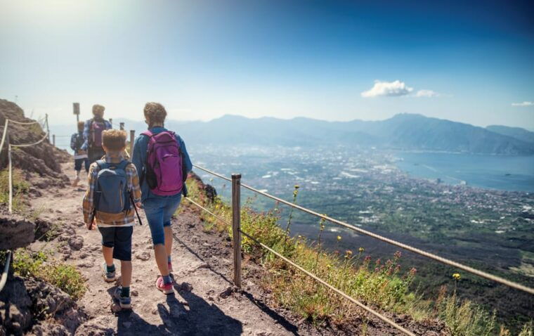 private-pompeii-vesuvius-wine-tasting-tour