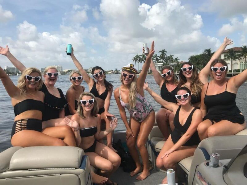private-pontoon-boat-w-captain-private-up-to-12ppl