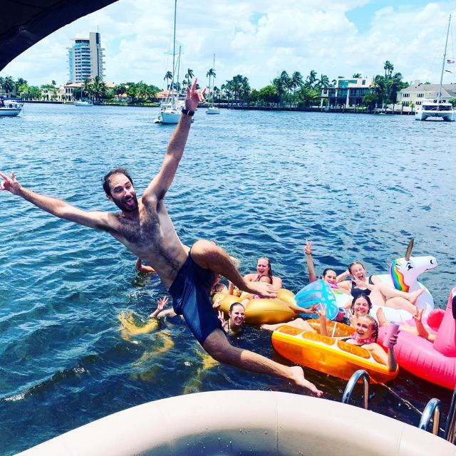 private-pontoon-boat-w-captain-private-up-to-12ppl