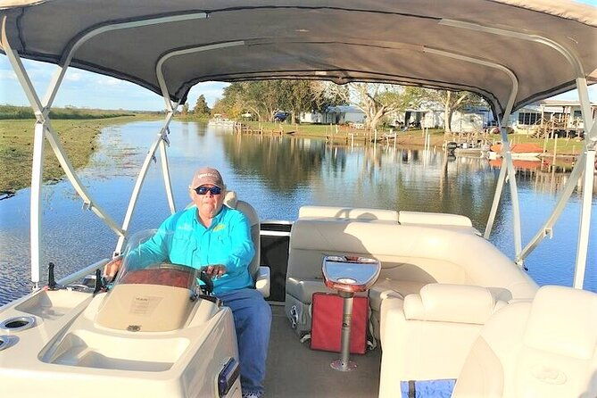 private-pontoon-fishing-charter-on-lake-tohopekaliga-in-florida-4-or-6-hours