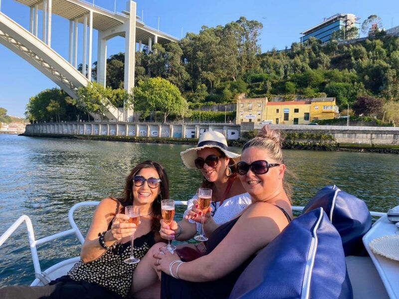 private-port-tuk-tuk-and-boat-with-local-guides-2