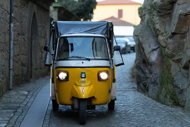 private-port-tuk-tuk-and-boat-with-local-guides
