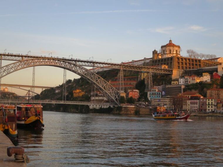 private-porto-half-day-tour-wine-cellars-cheese-tasting