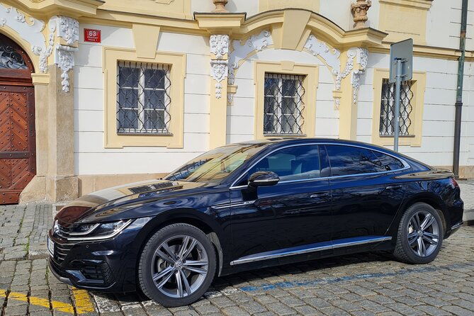 private-prague-airport-departure-transfer