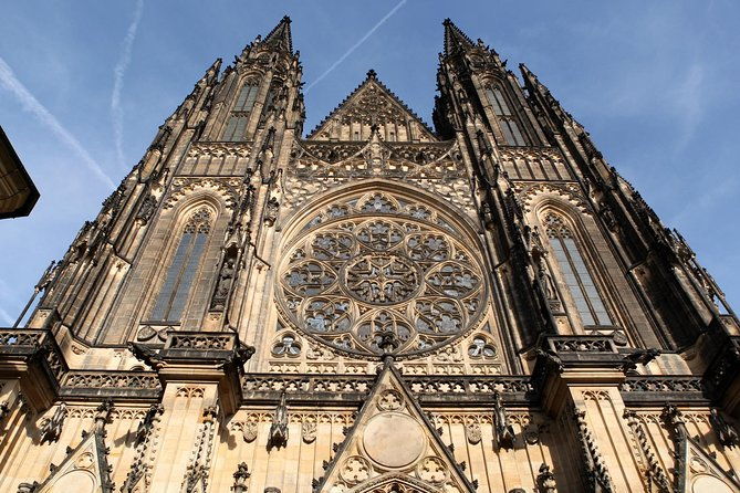 private-prague-castle-and-castle-district-tour