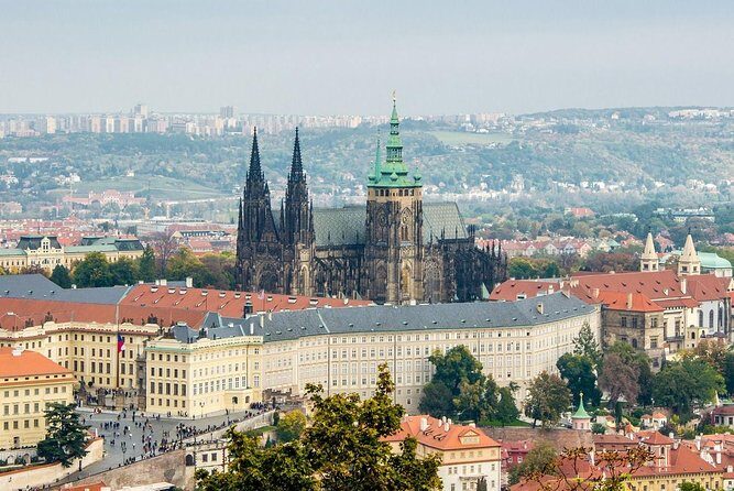 Private Prague Castle Walking Tour - A Closer Look at the Prague Castle Experience