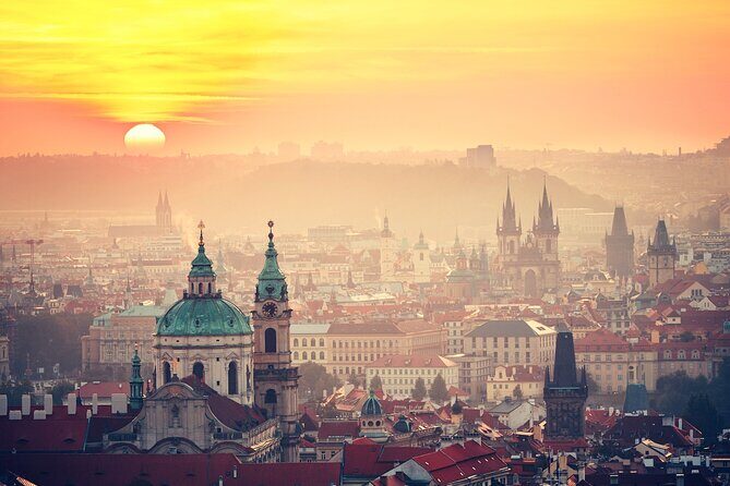 Private Prague City Highlights Tour with a Stop at a Czech Cafe - A Closer Look at the Itinerary and Experience
