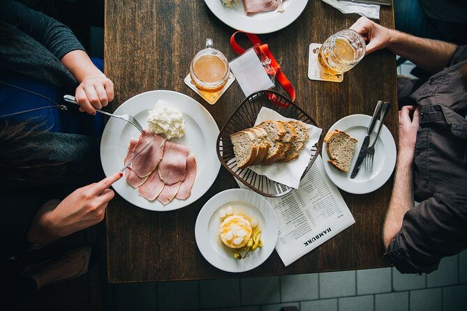 private-prague-food-tour-modern-cuisine-in-local-neighbourhoods-2