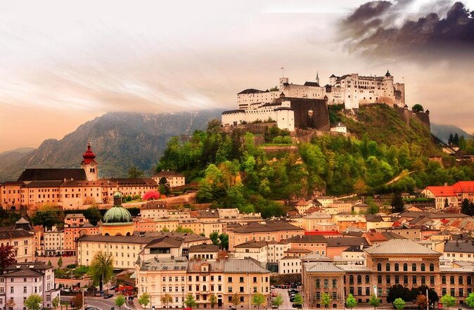 private-prague-to-salzburg-luxury-car-via-cesky-krumlov-5-guide
