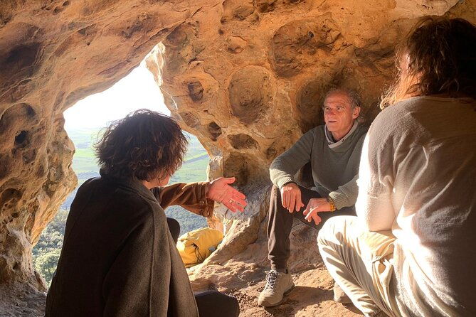 private-prehistoric-and-ancient-tour-in-strait-natural-park