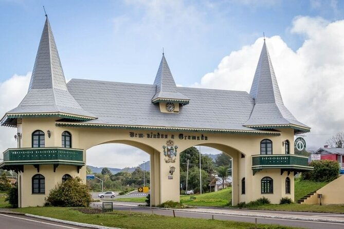 private-premium-transfer-from-porto-alegre-to-gramado-or-canela