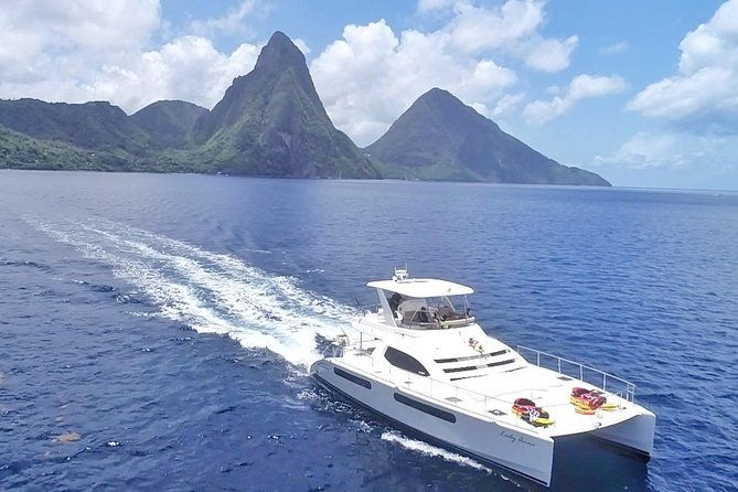 private-premium-whale-and-dolphin-safari-st-lucia