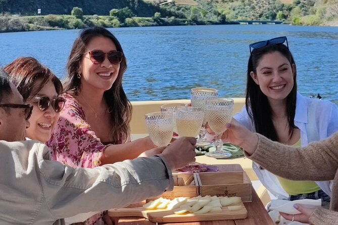 private-premium-wine-experience-through-douro-valley