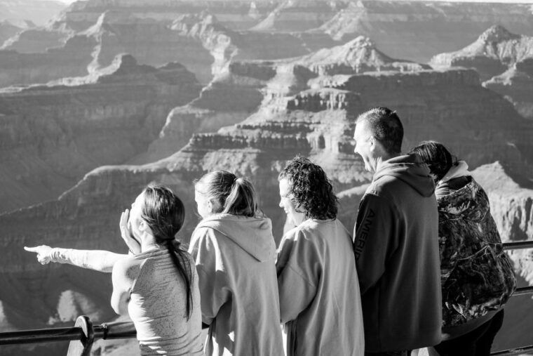 private-professional-photoshoot-session-in-grand-canyon