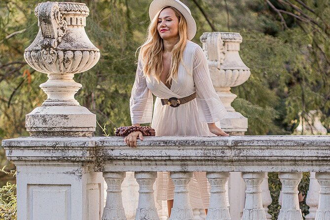 private-professional-vacation-photoshoot-in-madrid-2