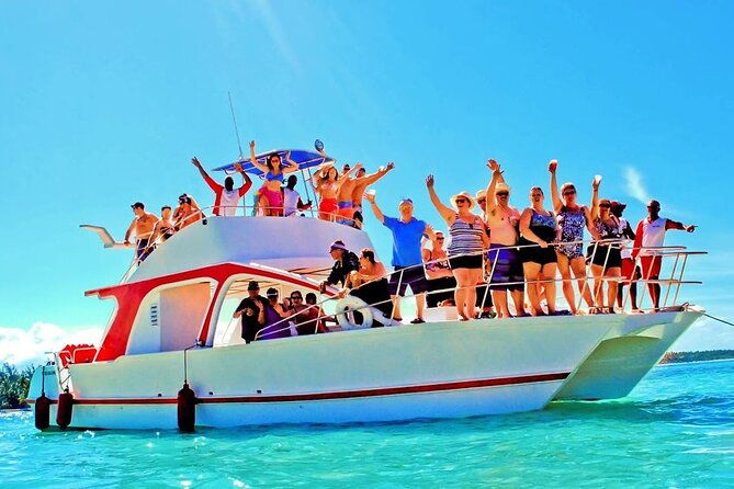 private-punta-cana-airport-round-trip-transfer-to-punta-cana-hotels