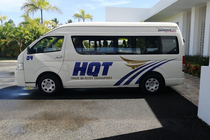 private-punta-cana-airport-transfers-taxis-shuttles-dr