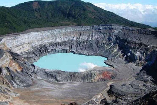 private-puntarenas-shore-excursion-poas-volcano-and-la-paz-waterfall-gardens